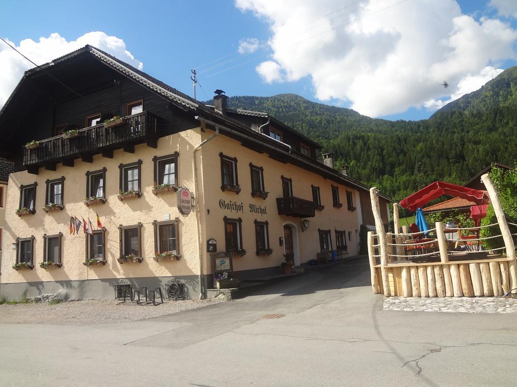 Hotel Restaurant Gasthof Michal Gundersheim Exterior foto